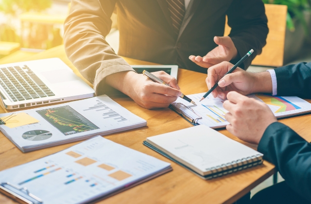 Tại sao nên dùng dịch vụ quảng bá thương hiệu cho cửa hàng